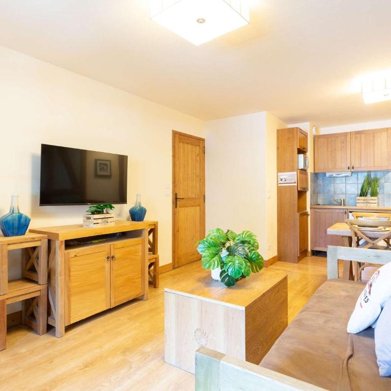 Appartement centre-ville avec WiFi et sauna inclus - FR-1-296-404 - Appartement - 3