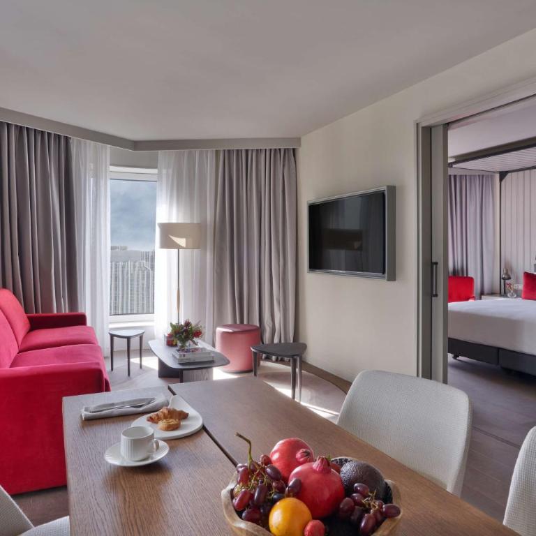 Canopy by Hilton Madrid Castellana - One-Bedroom King Suite - 5