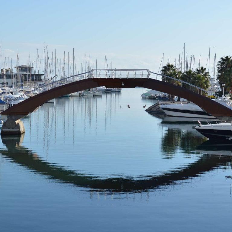 Appartement 2 pièces à Fréjus avec piscine, parking et à 300m des commerces - FR-1-226A-145 - Appartamento - 12