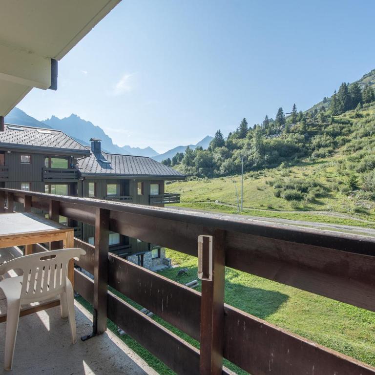 Appartement ski aux pieds avec balcon sud et parking - FR-1-411-867 - Apartamento - 12