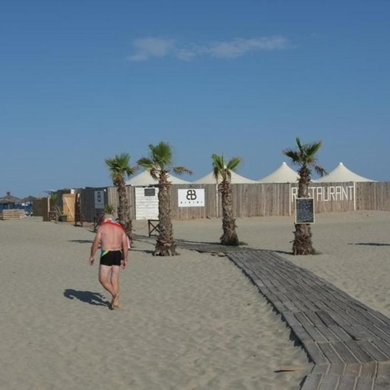 T2 lumineux avec climatisation et parking à 500m plage - FR-1-696-33 - Apartment - 6