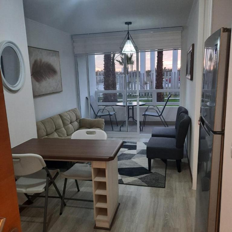Acogedor Departamento Central con Piscina, Estacionamiento Privado y Más - One-Bedroom Apartment - 1