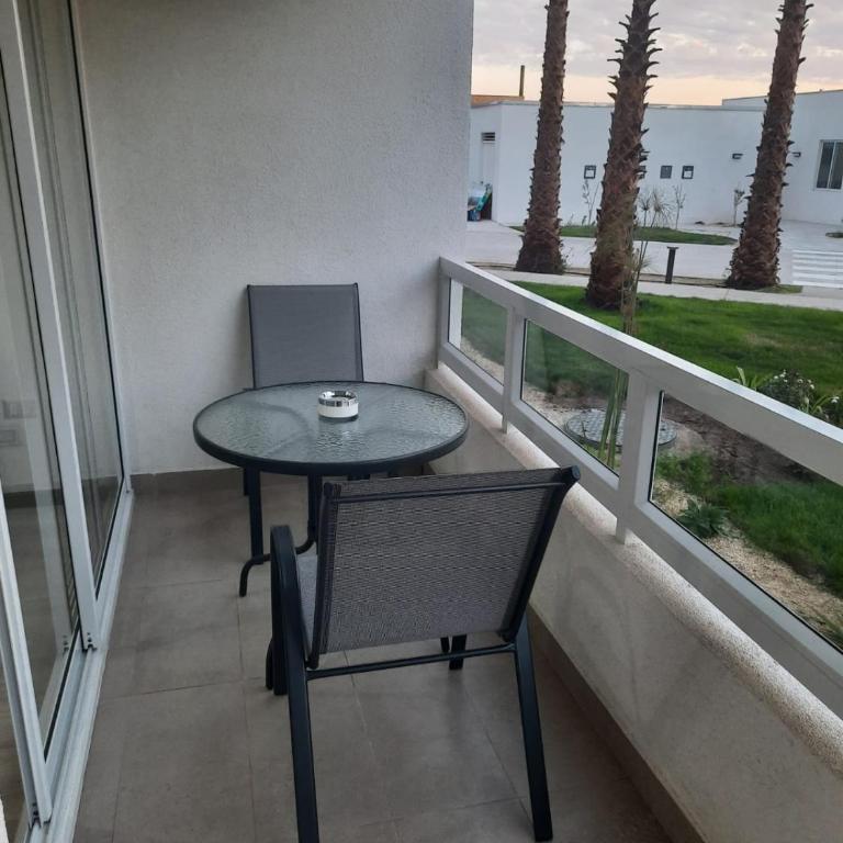 Acogedor Departamento Central con Piscina, Estacionamiento Privado y Más - One-Bedroom Apartment - 6