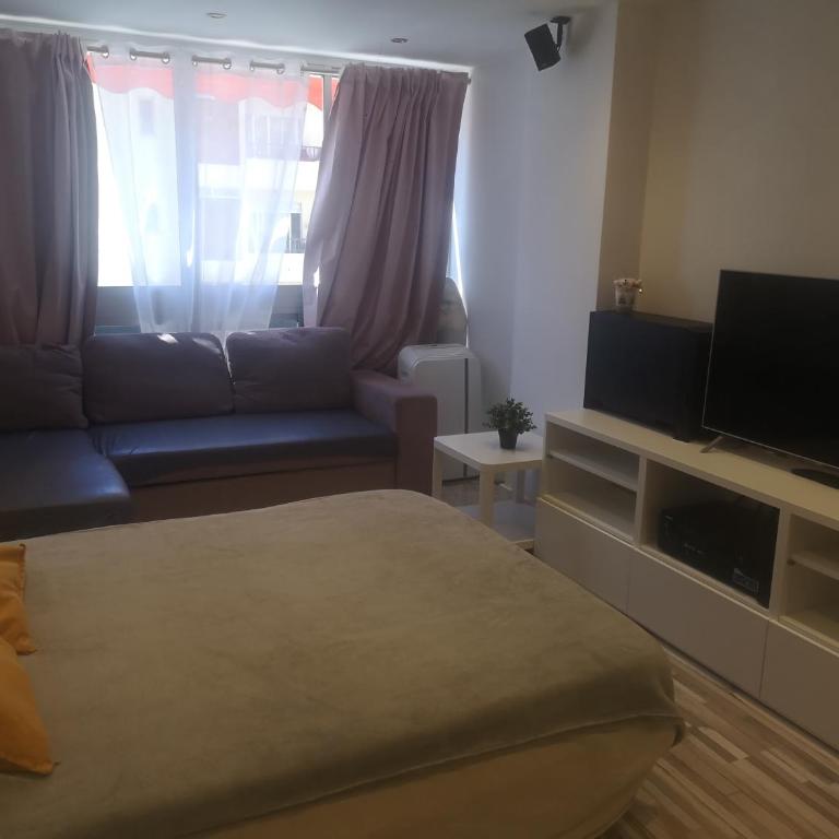 Piso entero enfrente Playa de Candelaria Tenerife - One-Bedroom Apartment - 3