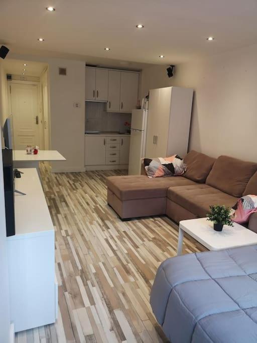 Piso entero enfrente Playa de Candelaria Tenerife - One-Bedroom Apartment - 30