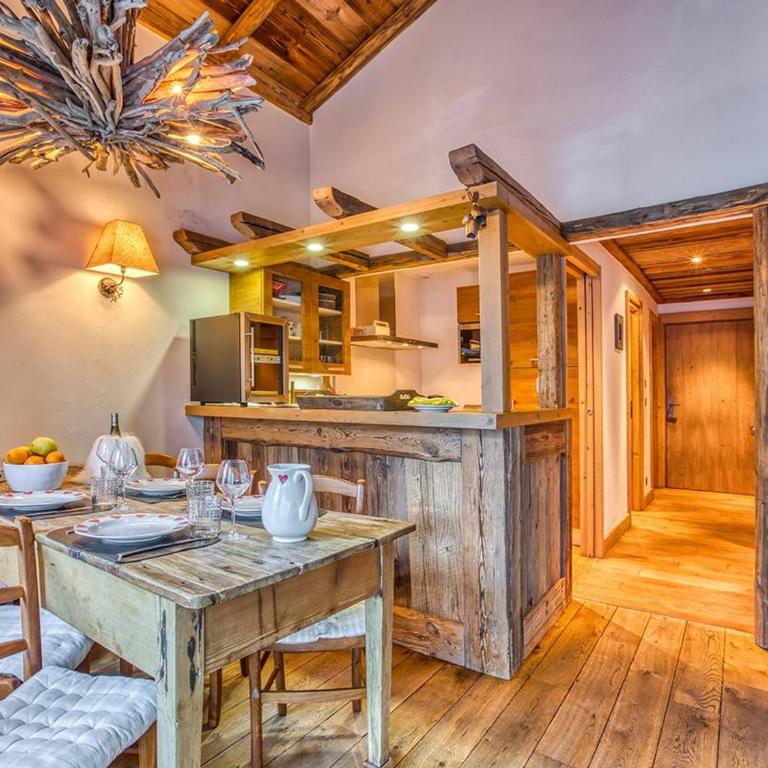 Charmant appartement au cœur de Courchevel 1850, 73m², 4 pers, proche pistes, balcon, hammam, WiFi - FR-1-631-164 - Apartment - 4