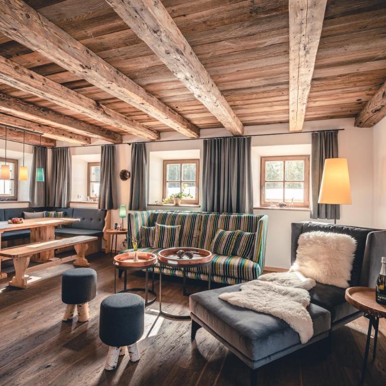Relais & Châteaux Gut Steinbach Hotel Chalets SPA - Chalet mit 2 Schlafzimmern - 1