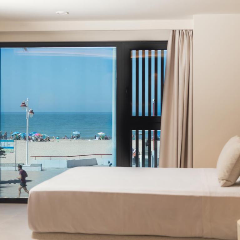 Apartamentos Playa Victoria - by Grupo Tribu - Estudio con vistas al mar - 3