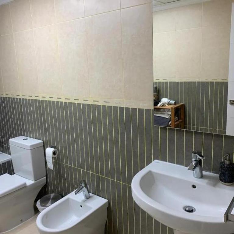 Tokyo Rooms "El Cabo" Habitación doble con baño privado - Habitación Doble con baño privado - 6