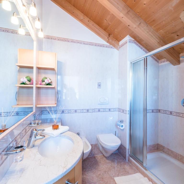 Ciasa Mascotte - Camera Matrimoniale con Bagno - 3