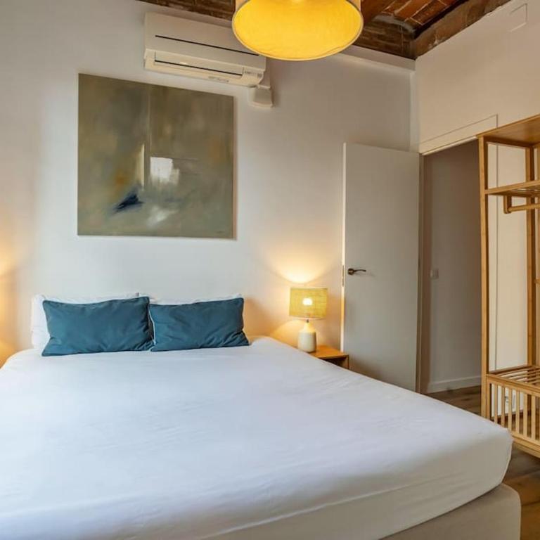 Canela Homes BARCELONA CÒRSEGA - Three-Bedroom Apartment - 33