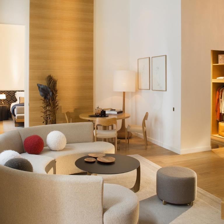 Hotel Marignan Champs-Elysées - Suite Prestige - 7