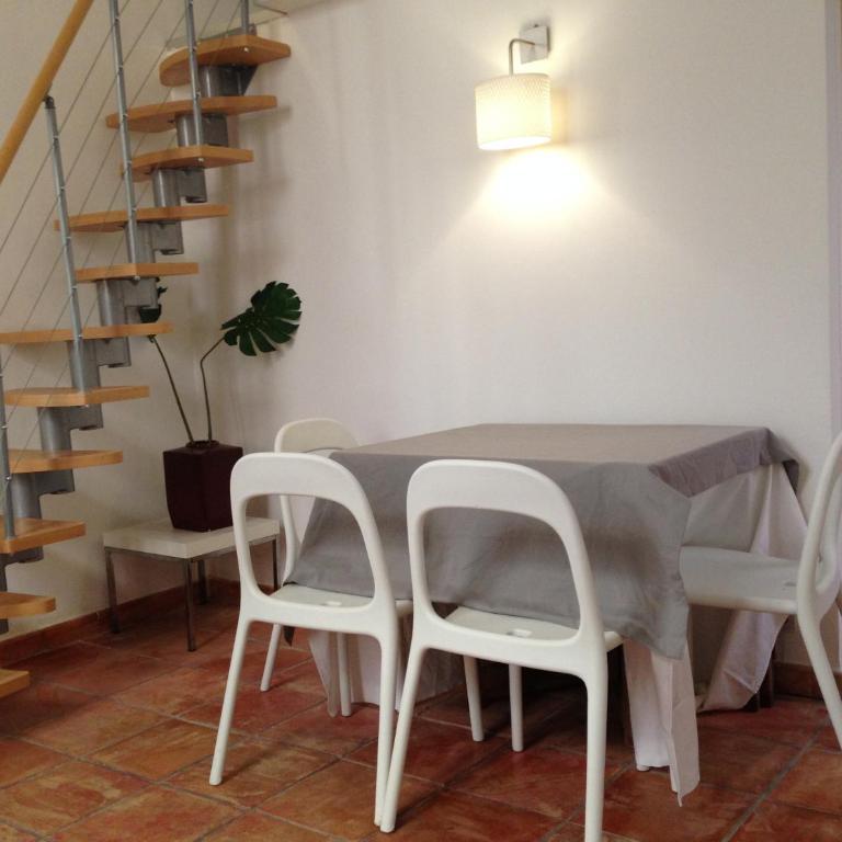 Idéalement situé au pied du Palais des papes - Apartment mit 1 Schlafzimmer - 23