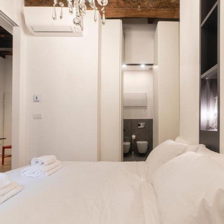 Casa Rame - One-Bedroom Apartment - 13