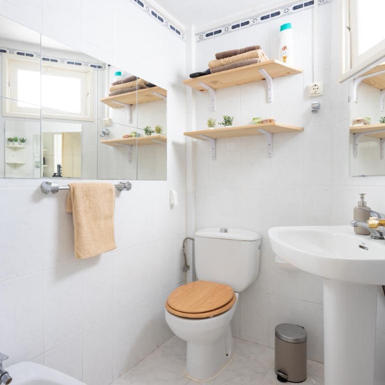 Home2Book Centric & Cozy Flat Rambla Santa Cruz - Apartamento de 2 dormitorios - 17