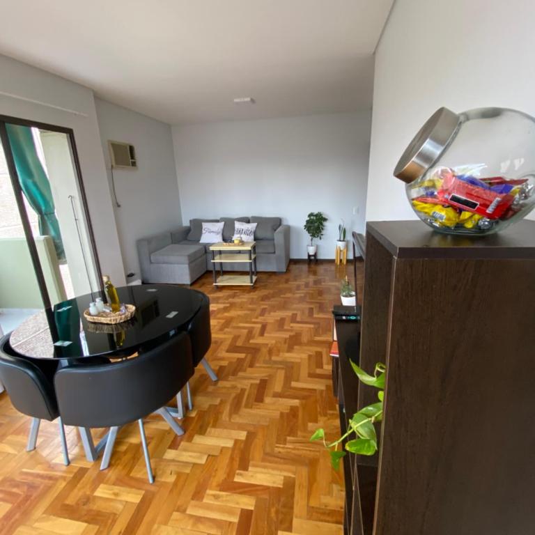 Amplio, moderno y céntrico. Departamento en Plaza Independencia - Apartamento de 2 dormitorios - 18