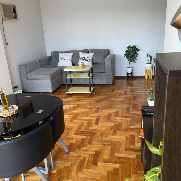 Amplio, moderno y céntrico. Departamento en Plaza Independencia - Apartamento de 2 dormitorios - 17