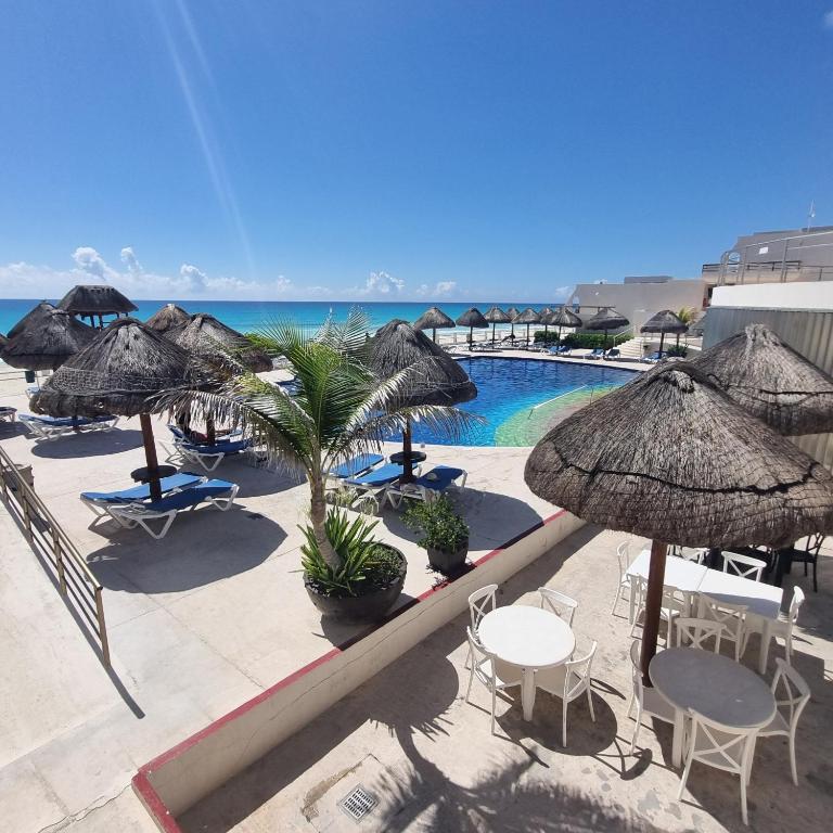 Ocean front Villa Marlin, best location in hotel zone #109 - One-Bedroom Apartment - 42
