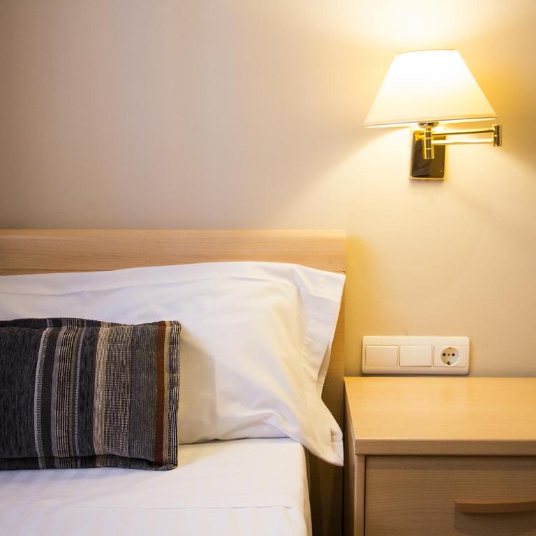 Apartamentos Plaza Picasso - One-Bedroom Apartment (2 Adults) - 5