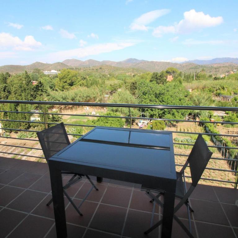 Acogedor apto a 100m de la playa del Port, con garaje y vistas a la montaña - ES-228-2 - Apartamento - 1
