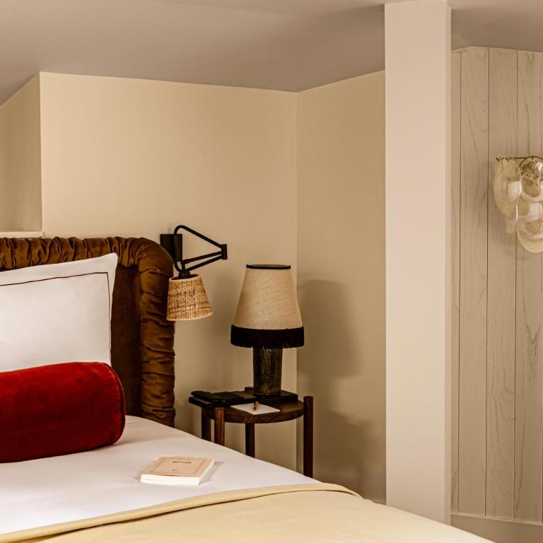 Château des Fleurs Hôtel & Spa Paris - Suite Junior en Duplex - 5