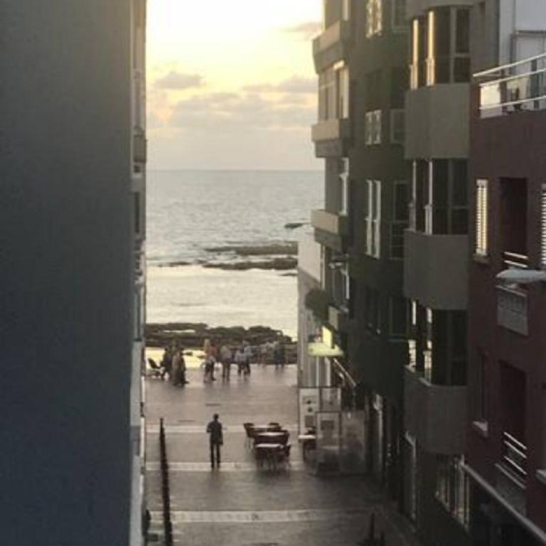 Modern Renovated 2 Bdrm - Las Canteras - Apartamento de 2 dormitorios - 14