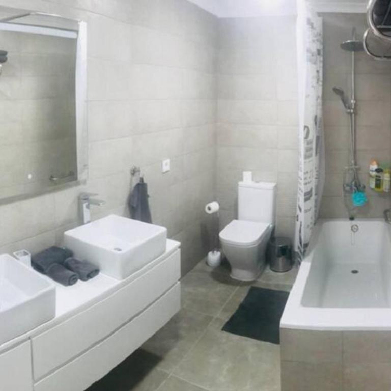 Modern Renovated 2 Bdrm - Las Canteras - Apartamento de 2 dormitorios - 13