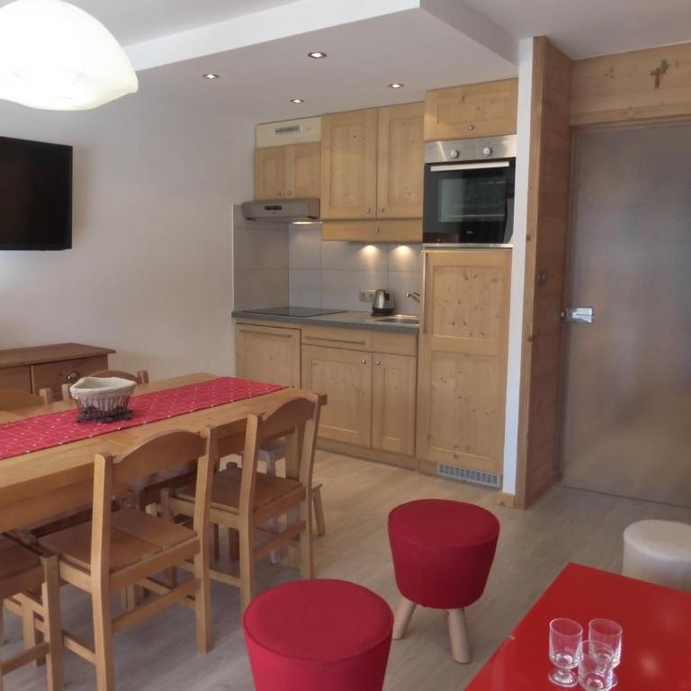 Appartement rénové 2 pièces, proche télésiège, parking Méribel - FR-1-411-517 - Appartement (4 Adultes) - 10