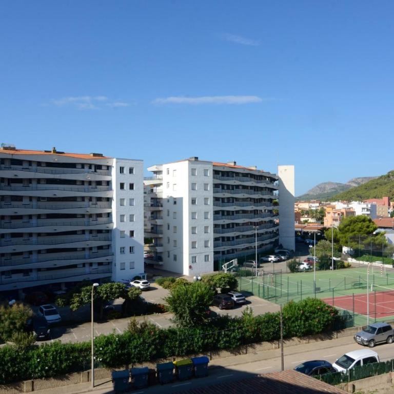 Rocamaura III BX-9 - planta baja - Two-Bedroom Apartment - 3