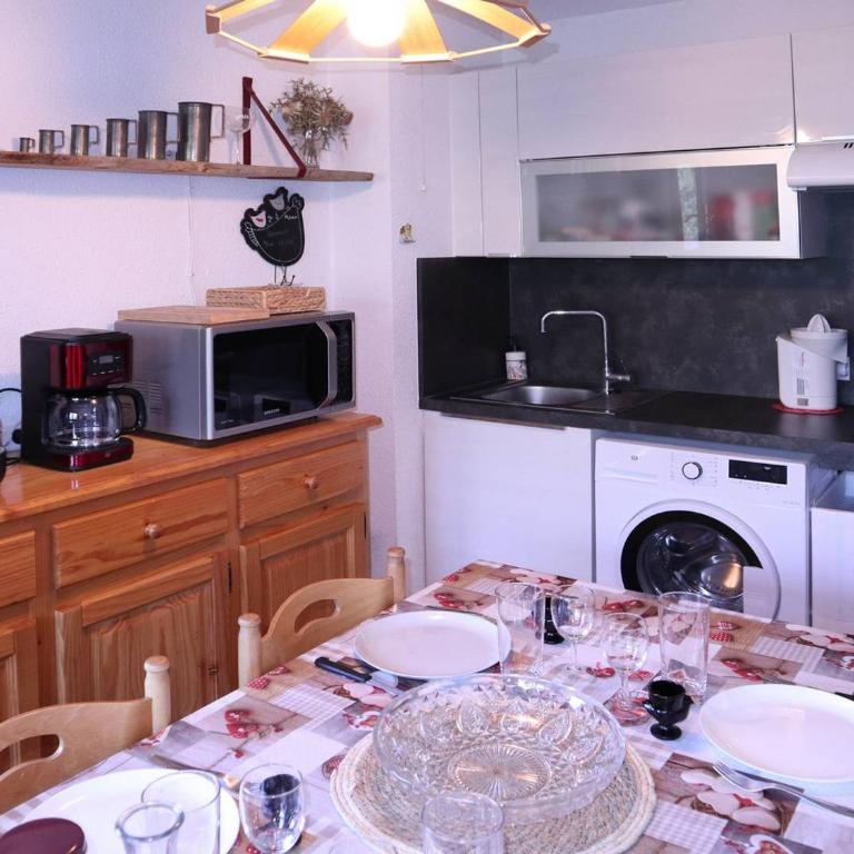 Grand appart 6 pers avec balcon, wifi et superbe vue - FR-1-322-532 - Apartment - 5