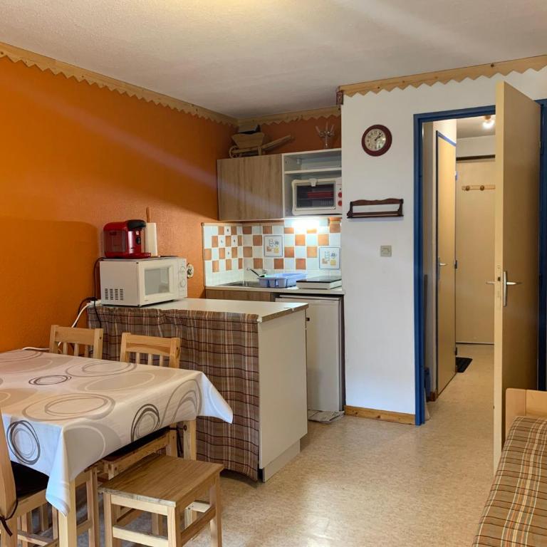 Studio cabine lumineux avec balcon, proche navette à Morzine - FR-1-679-6 - Monolocale - 6