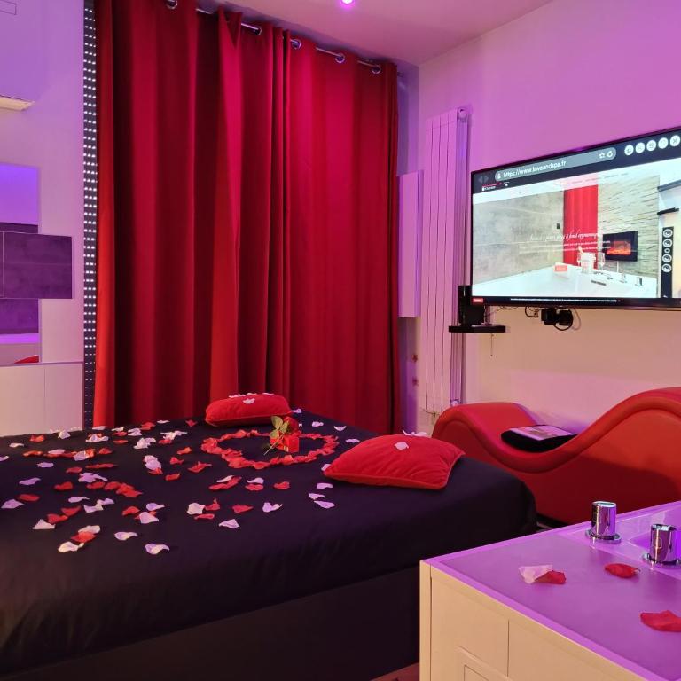 Love & Spa - Deluxe Apartment - 7