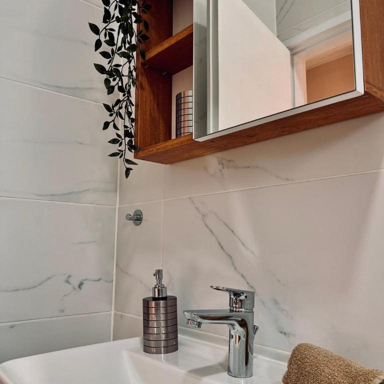 Old Gold Downtown Belgrade - Studio Apartman - 14