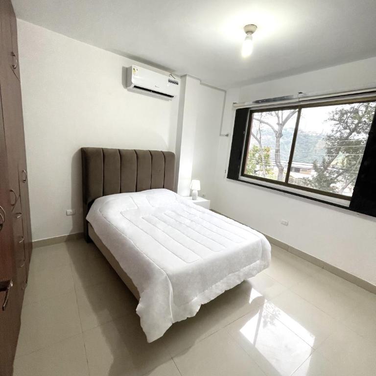 Casa con Habitaciones privadas - Habitación Doble con baño privado - 5
