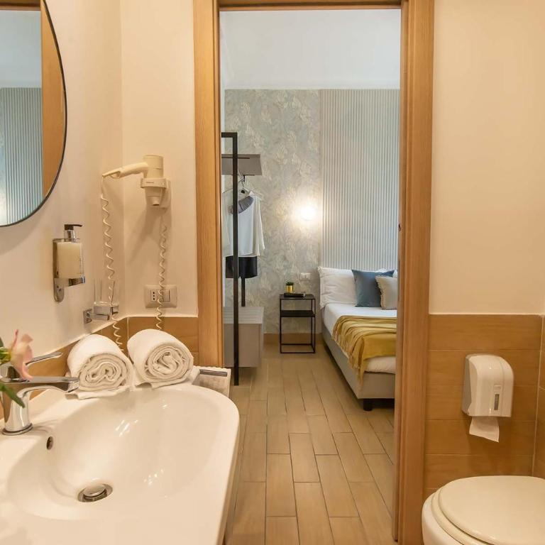 94Rooms Vatican Guest House - Vigliena - Camera Matrimoniale - 16