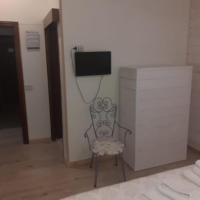 Villa Lina Bed&Breakfast - Triple Room with Private Bathroom - 8