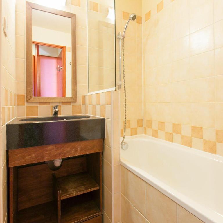 Studio cabine 4 pers. Avoriaz, proche pistes, balcon, TV, WIFI - Monolocale - 4