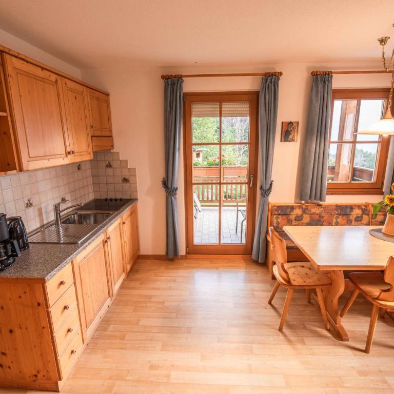 Patztauhof - Apartamento de 2 dormitorios con vistas al valle - 10