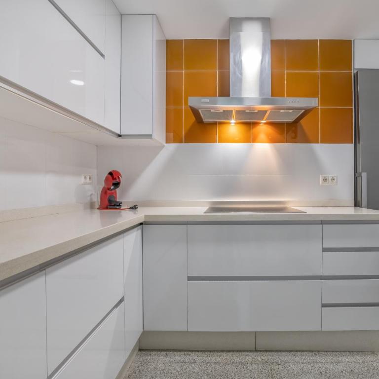 Apartamento Los Tilos & Parking & Piscina - Deluxe Apartment - 9