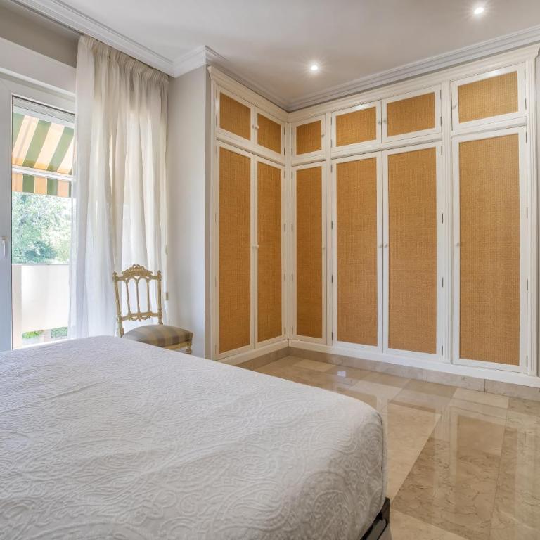 Apartamento Los Tilos & Parking & Piscina - Deluxe Apartment - 12