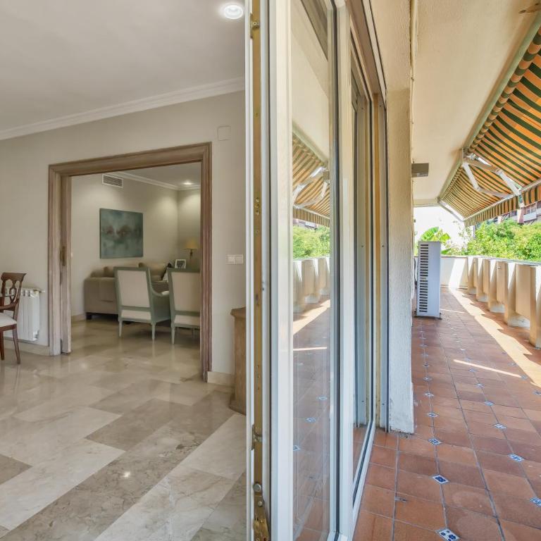 Apartamento Los Tilos & Parking & Piscina - Deluxe Apartment - 22