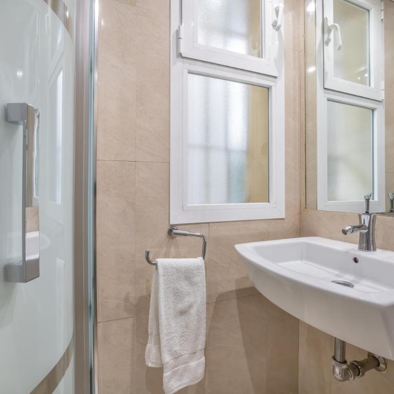 Apartamento Los Tilos & Parking & Piscina - Deluxe Apartment - 27