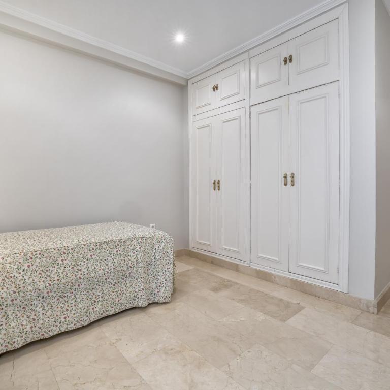 Apartamento Los Tilos & Parking & Piscina - Deluxe Apartment - 16