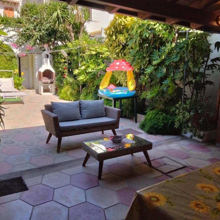 Villetta con ampio giardino a due passi dal mare - Casa con 2 Camere da Letto - 45