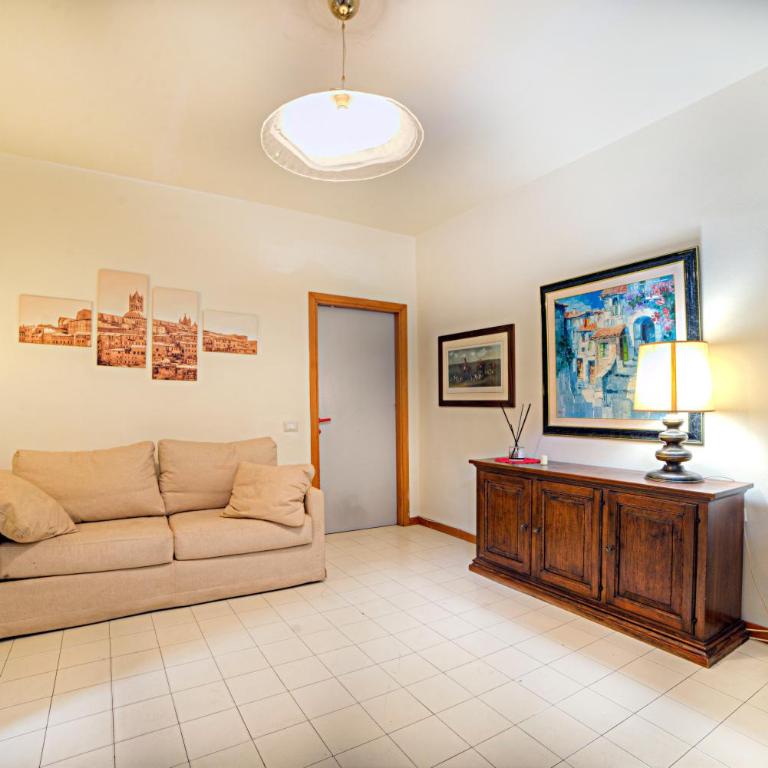 Alfio's apartment in Siena - Two-Bedroom Apartment - 6