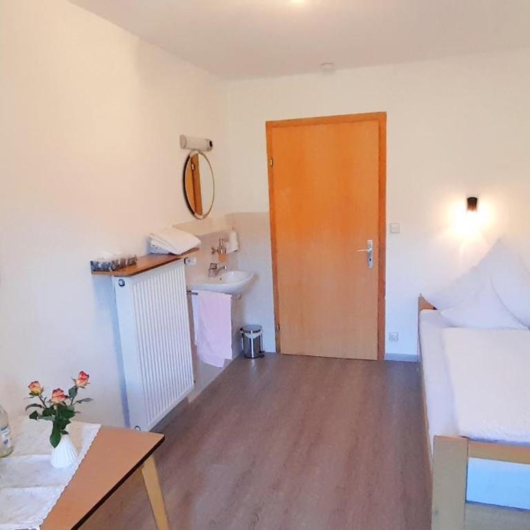 Knapphof - Doppelzimmer mit Bergblick - 3
