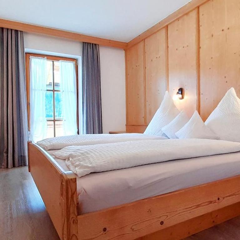 Knapphof - Doppelzimmer mit Bergblick - 2
