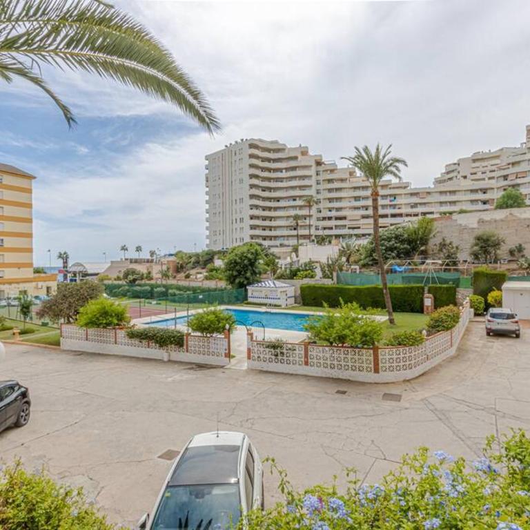Beautiful apartament with sea views - Two-Bedroom Apartment - 34