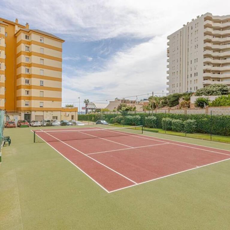 Beautiful apartament with sea views - Two-Bedroom Apartment - 37