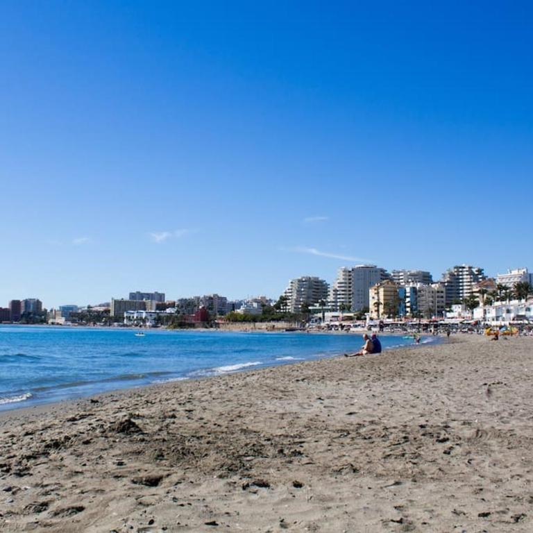 Beautiful apartament with sea views - Two-Bedroom Apartment - 42